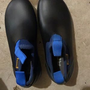 Waterproof snow/rain shoes